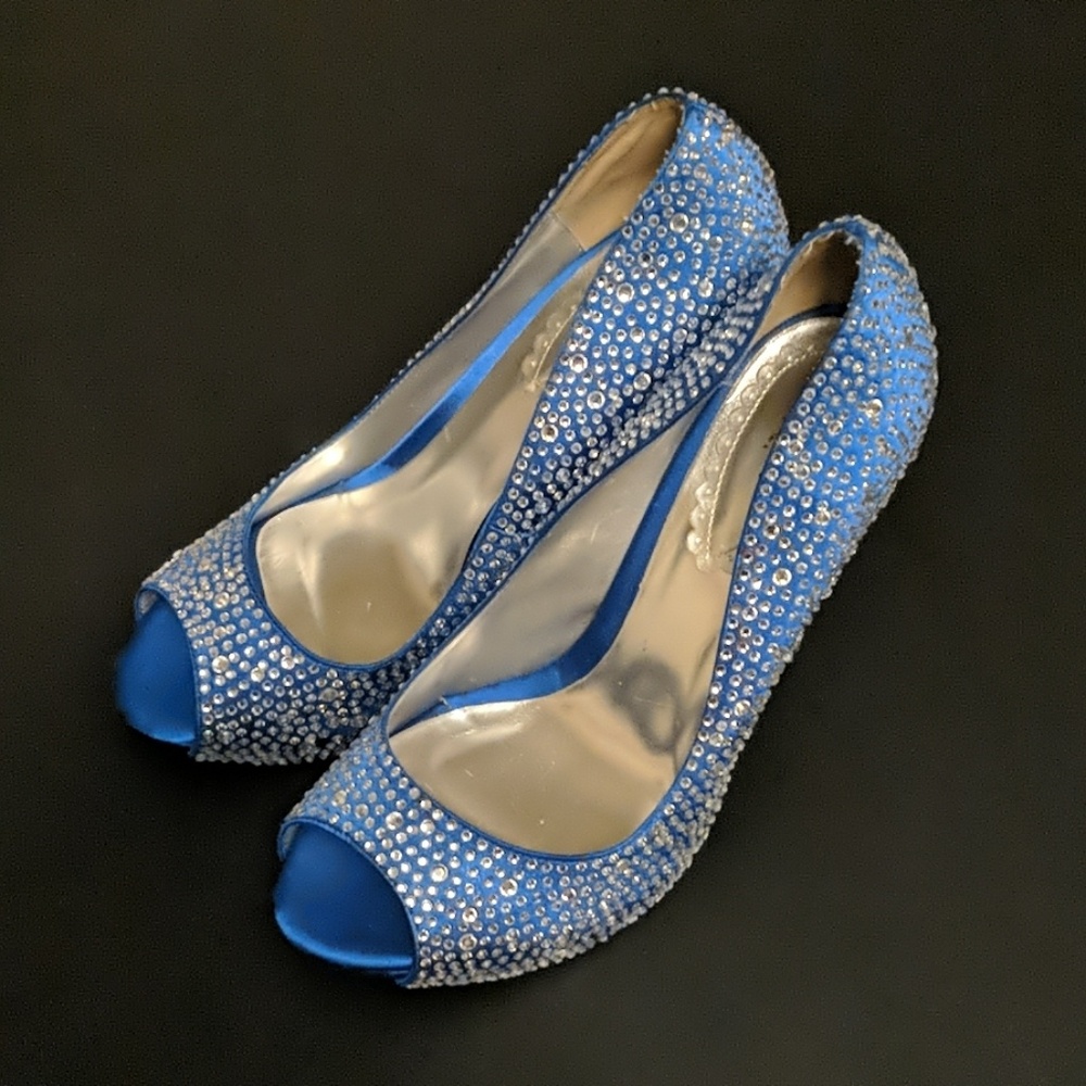 PINK PARADOX * CELEBRATE BLUE RHINESTONE HEELS